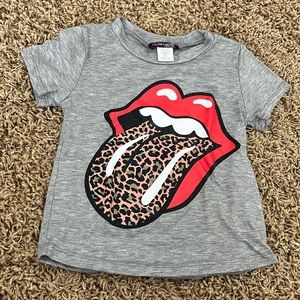 ❤️Sparkle Tee❤️